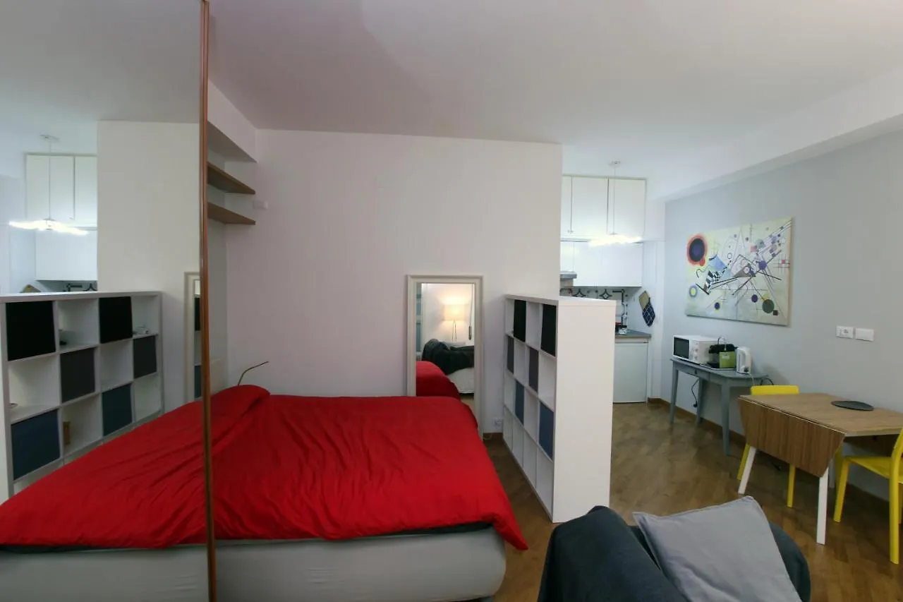 Sant'Angelo Modern Apartment Roma İtalya