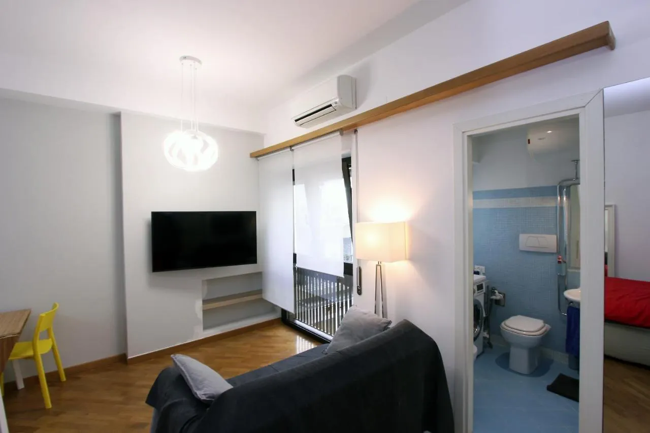 Sant'Angelo Modern Apartment Roma 0*,  İtalya